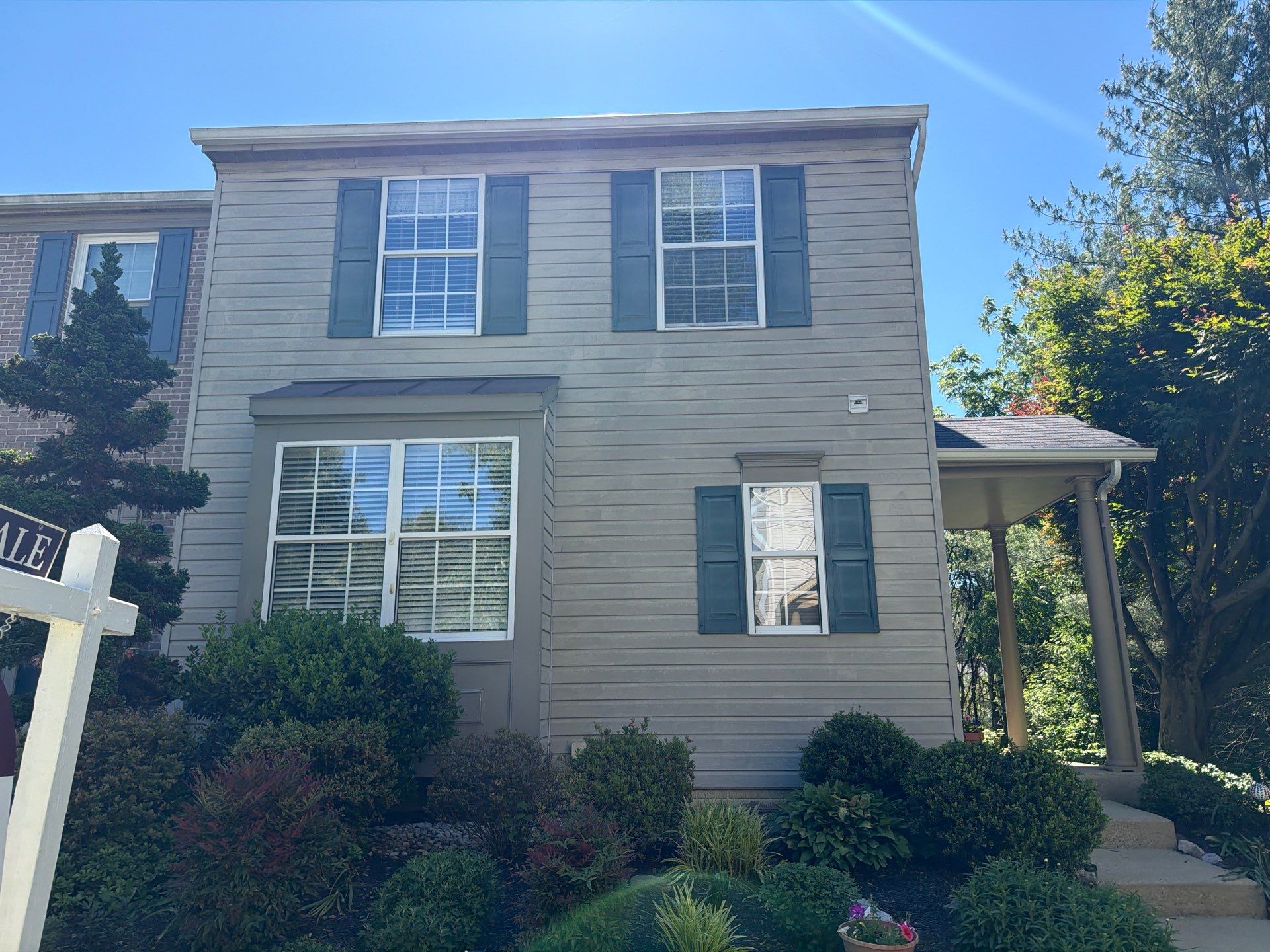 Aluminum siding before painting