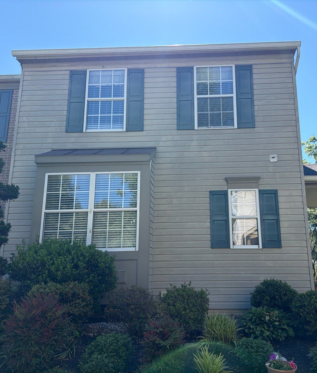 Aluminum siding before painting